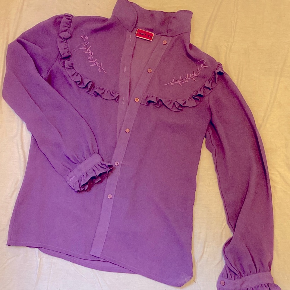 Women’s Blouse